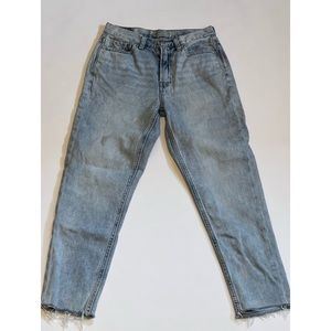 American Eagle Distressed Jeans
